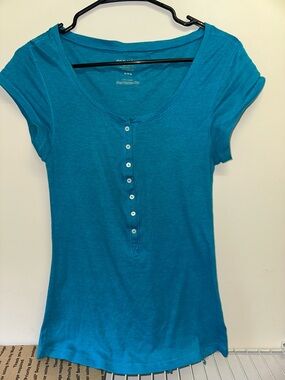 Old Navy Turquoise Scoop-Neck Henley Tee